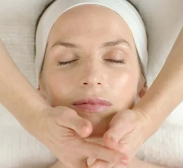 Elemis Pro Collagen Glow Treatment